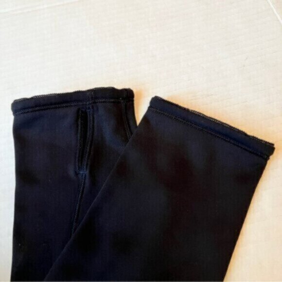 Lululemon * Always Alert 1/2 Zip Black 8 - Picture 15 of 15